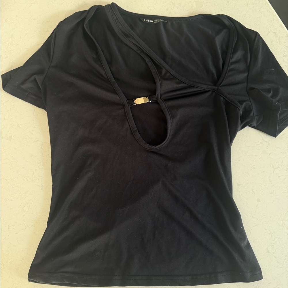 SHEIN Black Short Sleeve Top with Cutout Detail